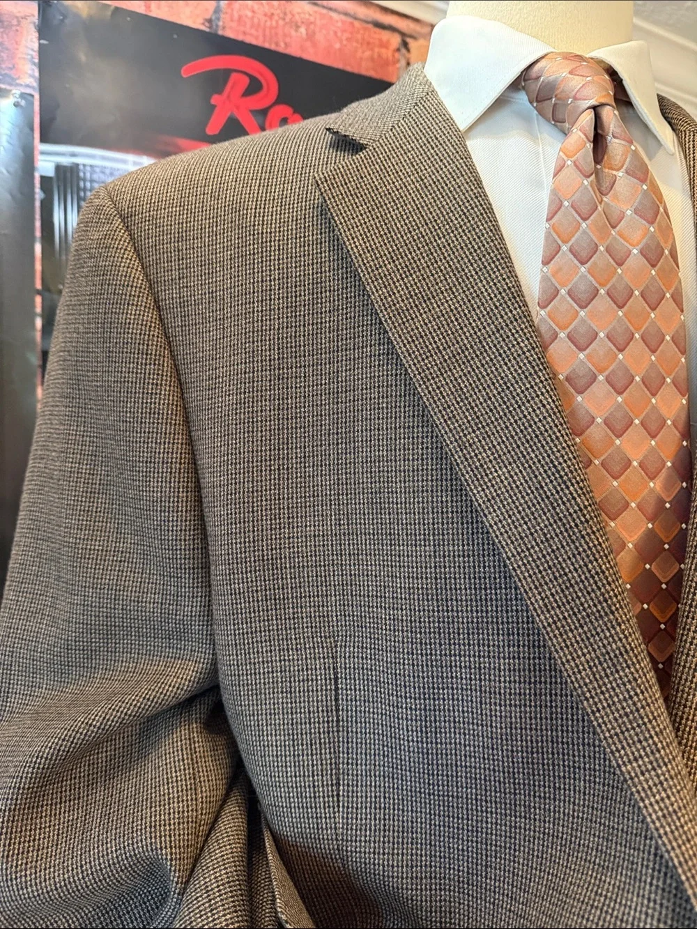 Chaps Brown Houndstooth Sport Coat with Brown Satin Lining